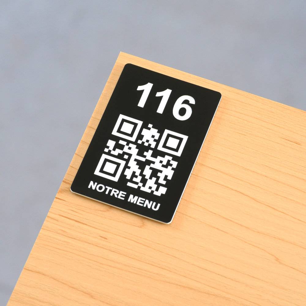 Plaque Rectangle + Numéro de Table (4 x 6 cm)