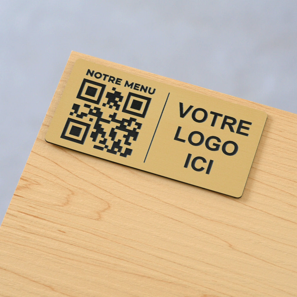 Plaque Qr code avec logo gravée en or