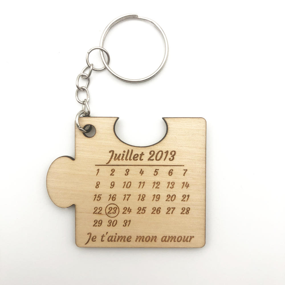 Porte clé calendrier en forme de puzzle personnalisé